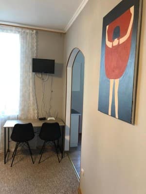 Apartment on Grushevskogo 13
