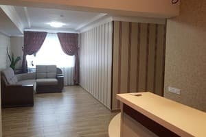 Біля Фонтану 1