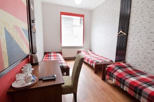 Хостел Центр . Эконом трехместный  7