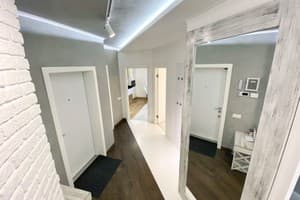 Эксклюзивная трехкомнатная квартира в центре, ТЦ "Подолье Сити" 3