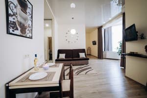 Апарт-готель Family House. Апартаменти двомісний 146 15