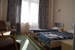 Міні-готель Гостинний Двір. Напівлюкс двомісний з окремими ліжками 1