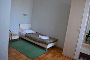 Міні-готель Гостинний Двір. Напівлюкс двомісний з окремими ліжками 9