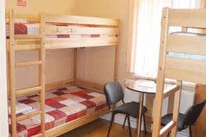 Хостел На Пестеля, 11. Місце у загальному 4-місному номері зі зручностями 5