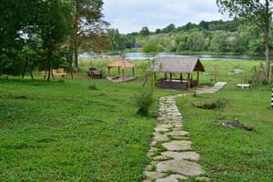 Родинне гніздо (с.Канава) 3