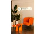 Small Hotel 31