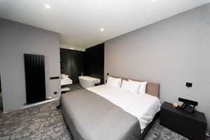 Отель Small Hotel. Люкс двухместный De Luxe 1