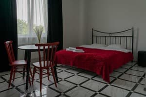 Trend House 8