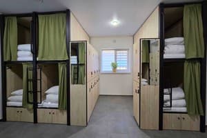 Хостел Trend House Hostel. Місце у жіночому 16-місному номері  1