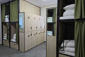 Хостел Trend House Hostel. Місце у жіночому 16-місному номері  5