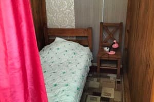 Хостел Vip Hostel. Місце у загальному 4-місному номері  1