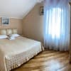 Готельно-ресторанний комплекс Затишок. Апартаменти тримісний з балконом 8