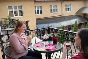 Готельно-ресторанний комплекс Затишок. Стандарт двомісний з двома окремими ліжками і балконом 2