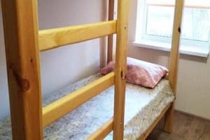 Частная усадьба на Янгеля. Место в общем 5-местном номере  1